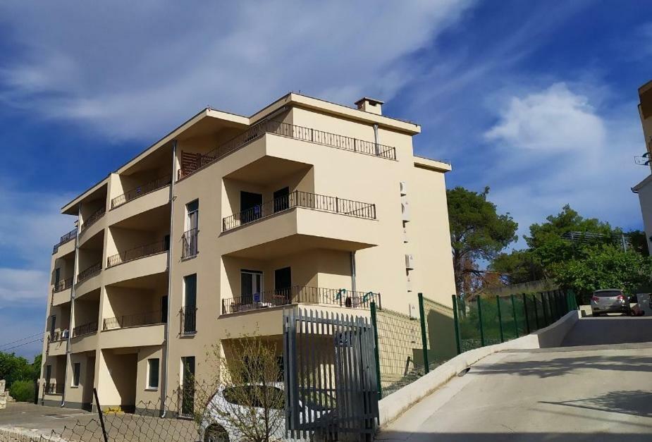 Appartement "Noni" Donji Okrug  Exterior foto